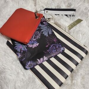 💕 NWT! Maurices Black Purple Red Floral Striped 3 pc Set Travel Pouch Wristlets